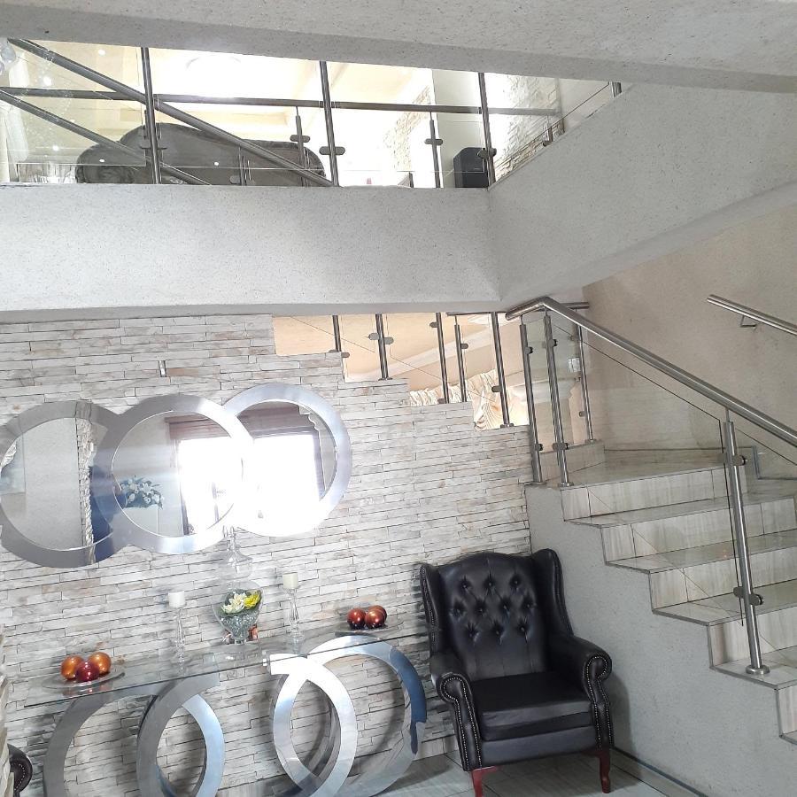 Angelocean Guest House Witbank Exterior foto